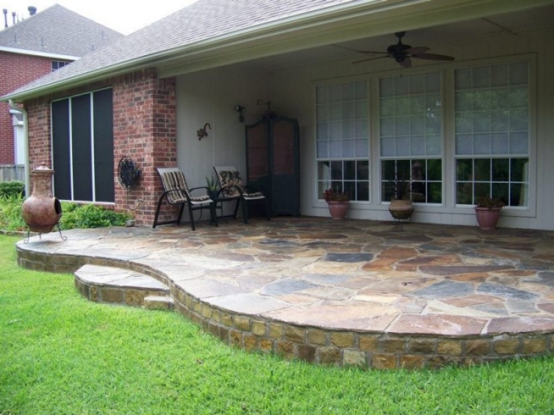 Flagstone - Classic Rock Stone Yard