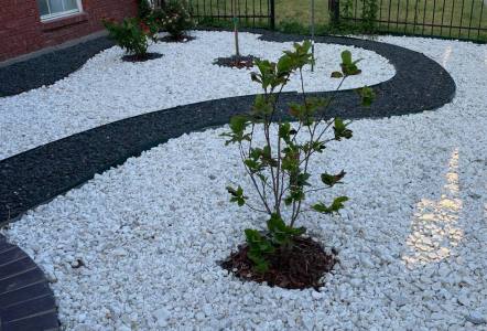 Marble Crushed White Gravel and Tejas Gravel 