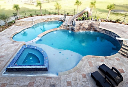 Above view of a gorgeous pool.