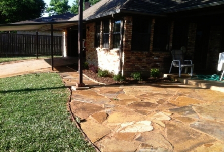 Oklahoma Flagstone and Decomposed Granite Patio