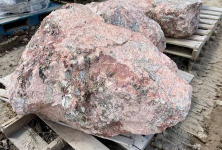 Colorado Rose Quartz Boulders