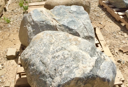 Colorado Grey Boulders