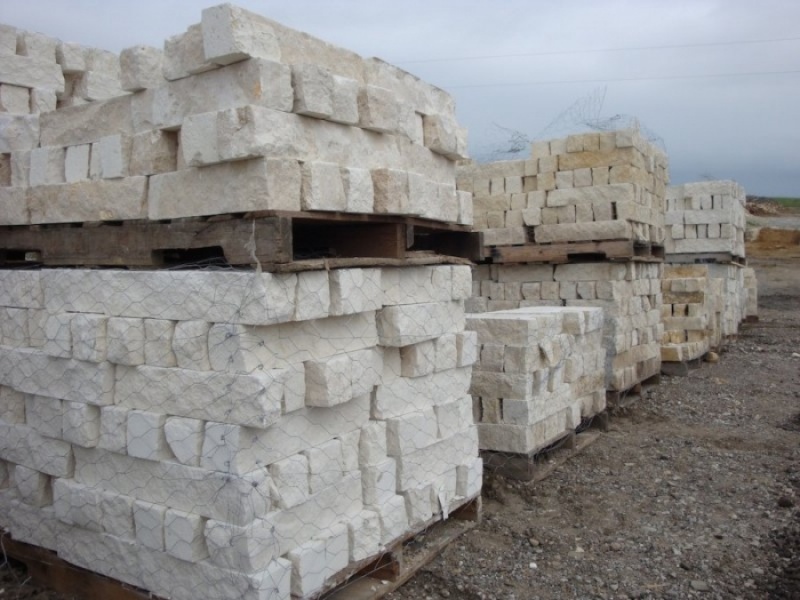 Chopped Stone Classic Rock Stone Yard
