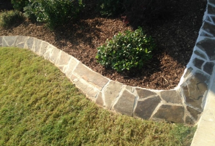 Unique way of using flagstone as edging.