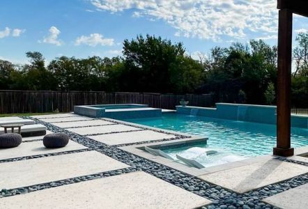 Mexican Beach Pebbles installed by Splash Pad Pools