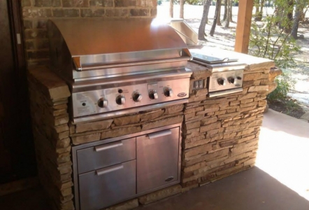 Oklahoma Flagstone and Ledge for Dry Stack Kitchen.