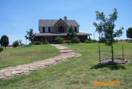 Oklahoma Flagstone walkway.