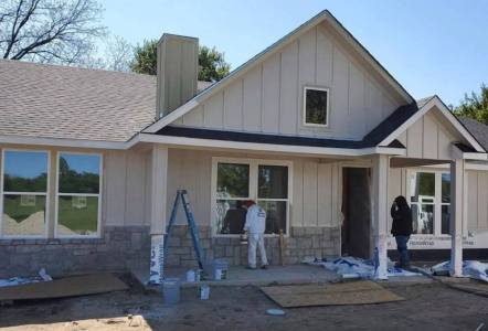 Chopped Smoke Lueders on a home built by 1-10 Construction